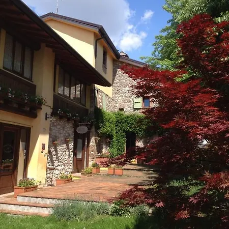 Casa Del Contrabbandiere